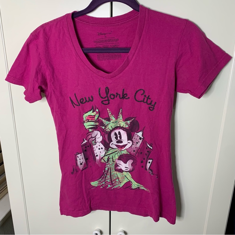 Disney Store Minnie Mouse Statue of Liberty Graphic V-Neck T-Shirt